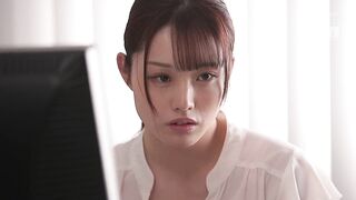 MIDV-704 [中文字幕] 月雲よる - 新任的月雲老師竟然和宅宅教師同房間 被我看到她沉淪在絶倫巨肉棒的樣子讓我鬱悶勃起 激烈抽插發狂NTR