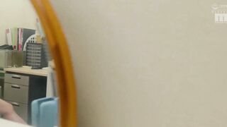 MIDV-625 [中文字幕] 中山ふみか - 爆乳H罩杯人妻為了無精子的老公，便利店打工時和男大學生出軌。一週3天打工發狂抽插20發的男女。