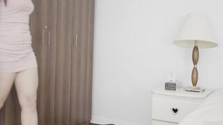 校园女神黑丝肉丝齐上阵 完整版 loliiiiipop99 下面有根棒棒糖 OnlyFans